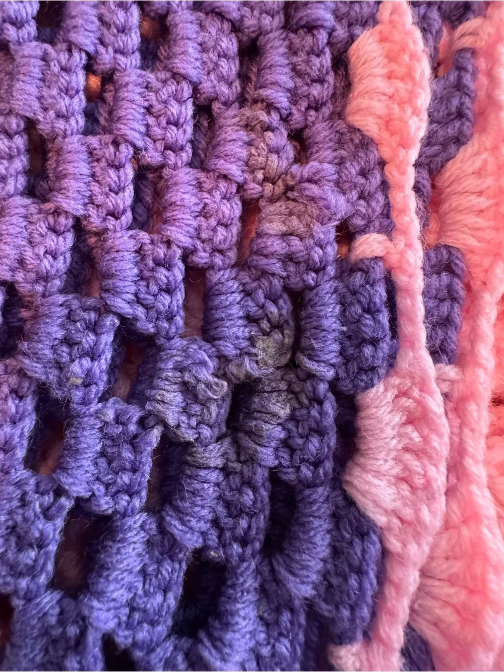 American Vintage Pink and Purple Knit Bed Throw